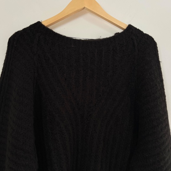$128 Free People Black fuzzy knit pullover sweater relax fit XL - Picture 5 of 6